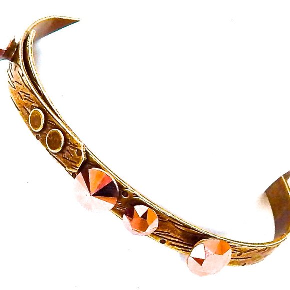THUNDERBIRD PINK FOX BANGLE